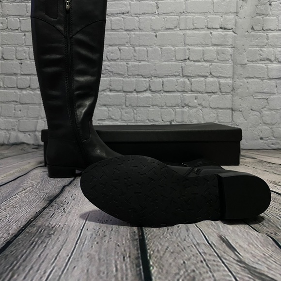 Tahari Rupert Black Riding Boots Size 5.5 - Picture 10 of 11